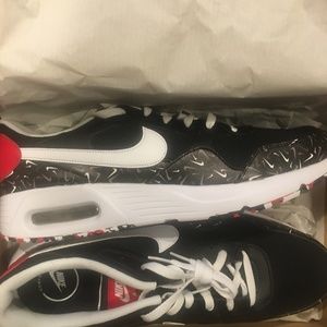 Never worn brand new Nike Air Max SC